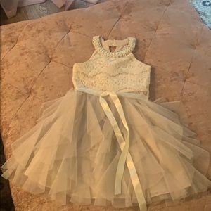 Girls Christmas/Party Dress.